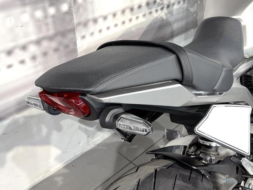 Honda CB 1000 R (2021 - 24) (4)