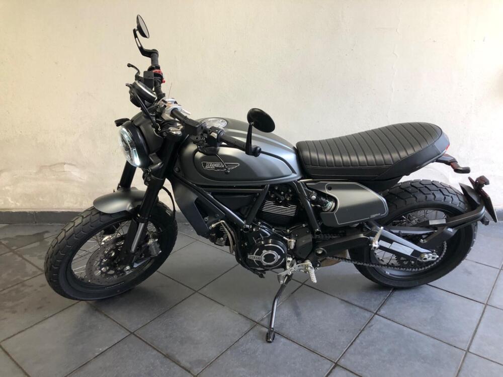 Ducati Scrambler 800 Night Shift (2021 - 22) (2)