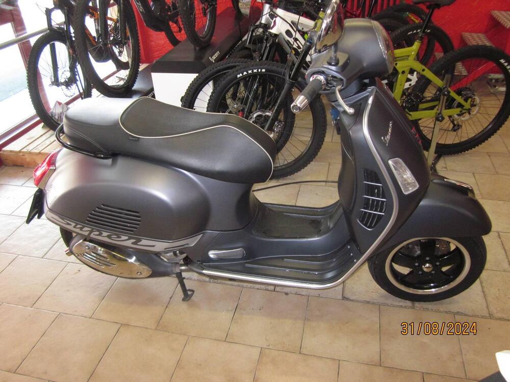 Vespa GTS 300 Super Sport ABS (2010 - 16)