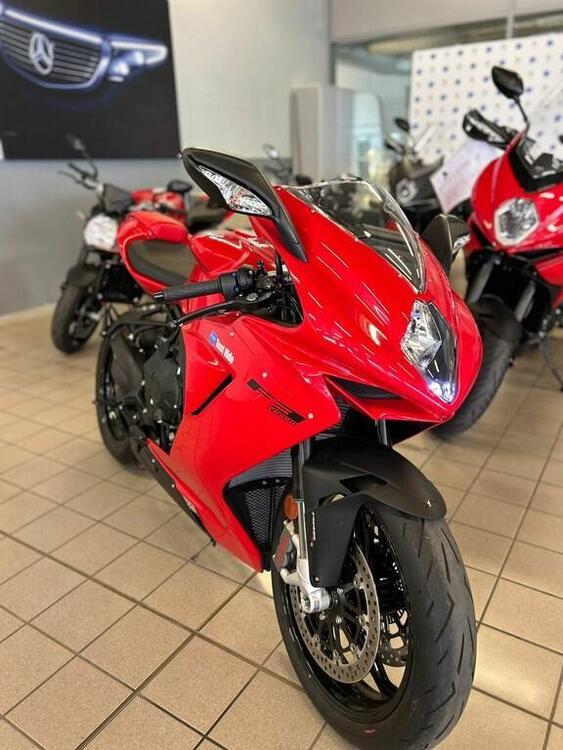 MV Agusta F3 800 Rosso (2021 - 23)