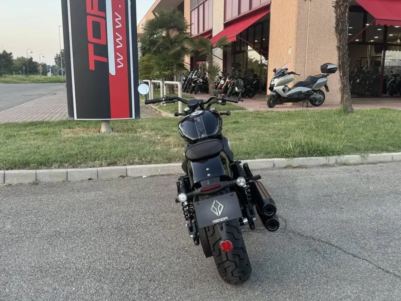 Benda Motorcycles Chinchilla 500 V2 (2025 - 26) (7)
