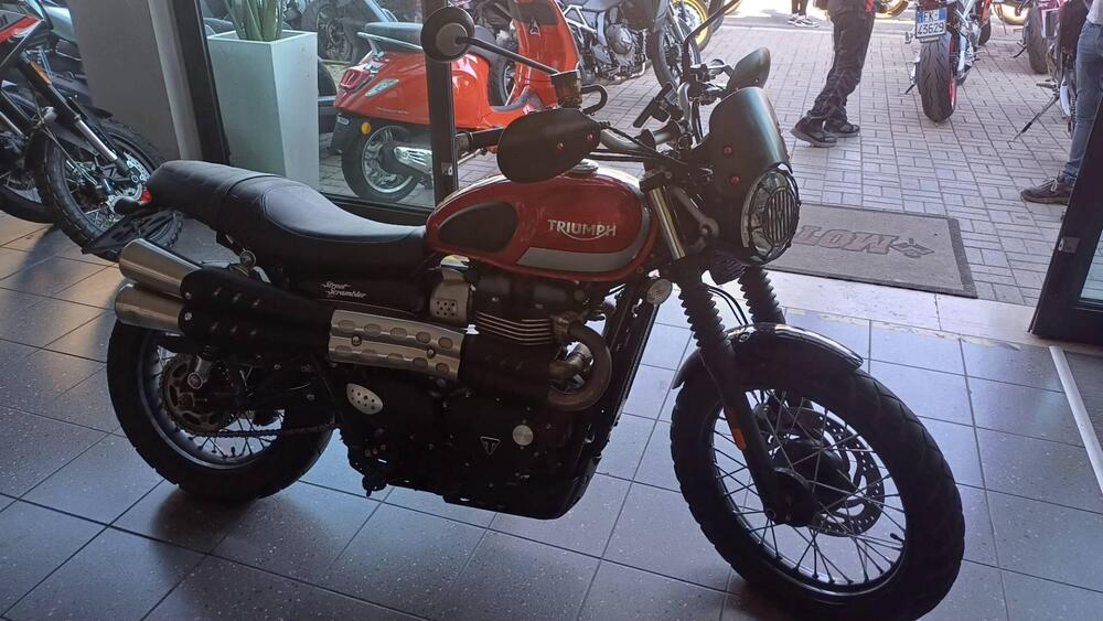 Triumph Street Scrambler 900 (2017 - 18) (2)