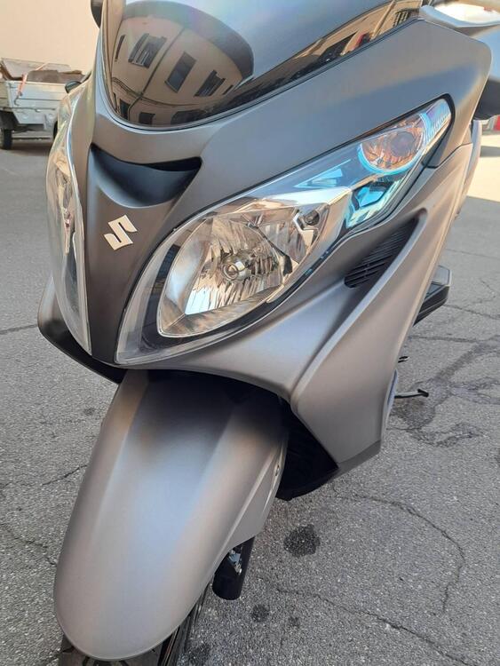 Suzuki Burgman AN 400 Lux (2012 - 16) (4)