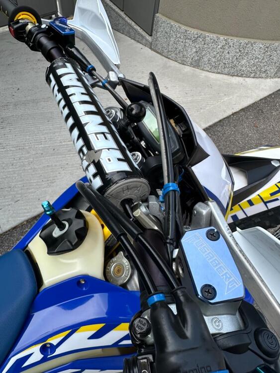 Husaberg FE 450 (2012) (2)