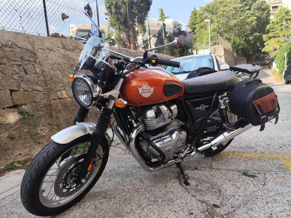 Royal Enfield Interceptor 650 (2021 - 24)