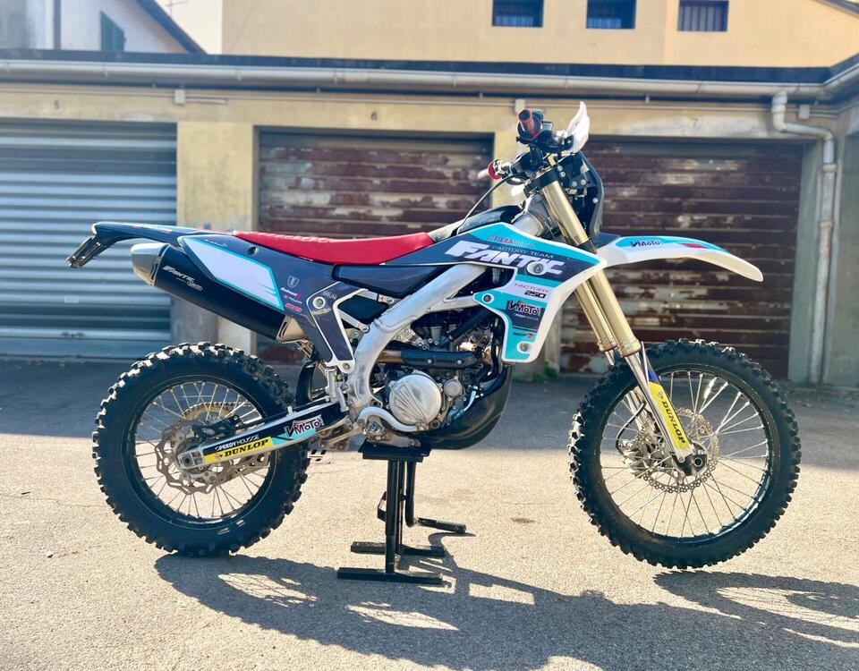 Fantic Motor XEF 250 Enduro (2022) (2)