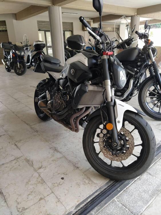 Yamaha MT-07 (2017 - 18) (5)