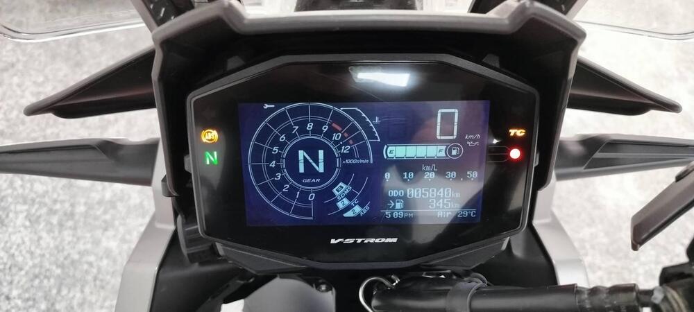 Suzuki V-Strom 1050XT (2020 - 23) (5)