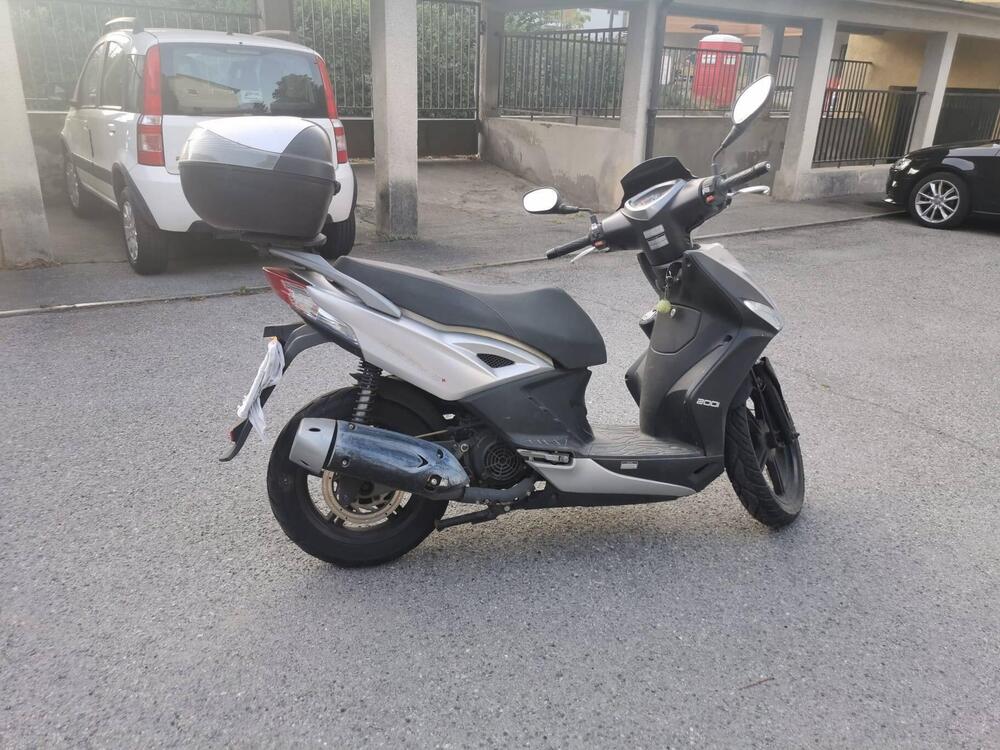 Kymco Agility 200i R16 + (2014 - 17) (3)