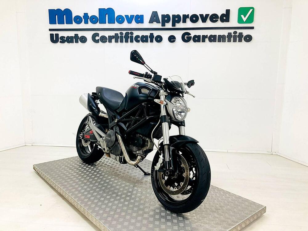 Ducati Monster 696 (2008 - 13) (3)