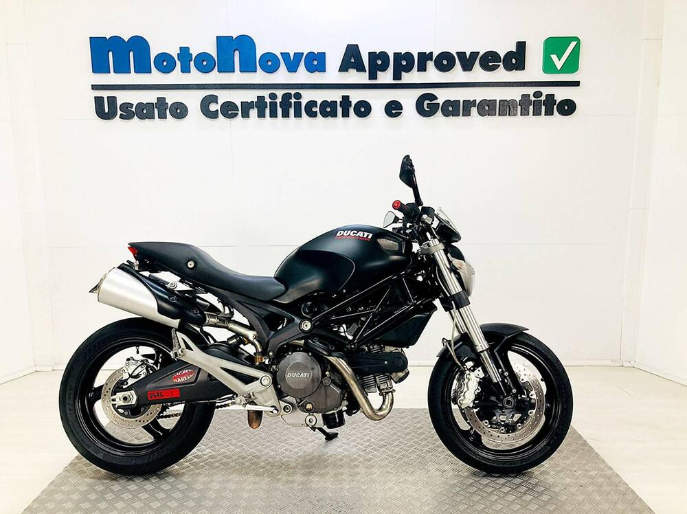 Ducati Monster 696 (2008 - 13) (4)