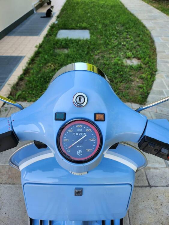 Piaggio Vespa PX (4)