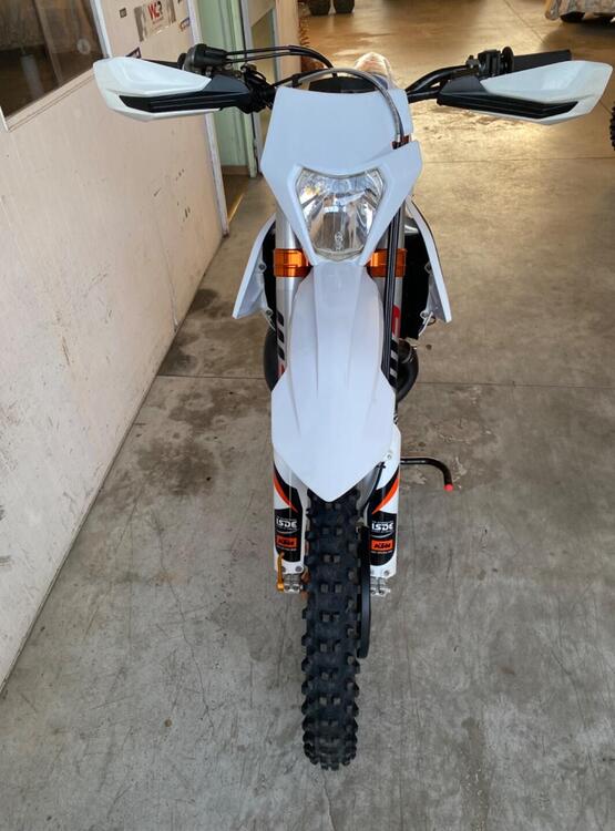 KTM EXC 300 TPI Six Days (2022) (5)