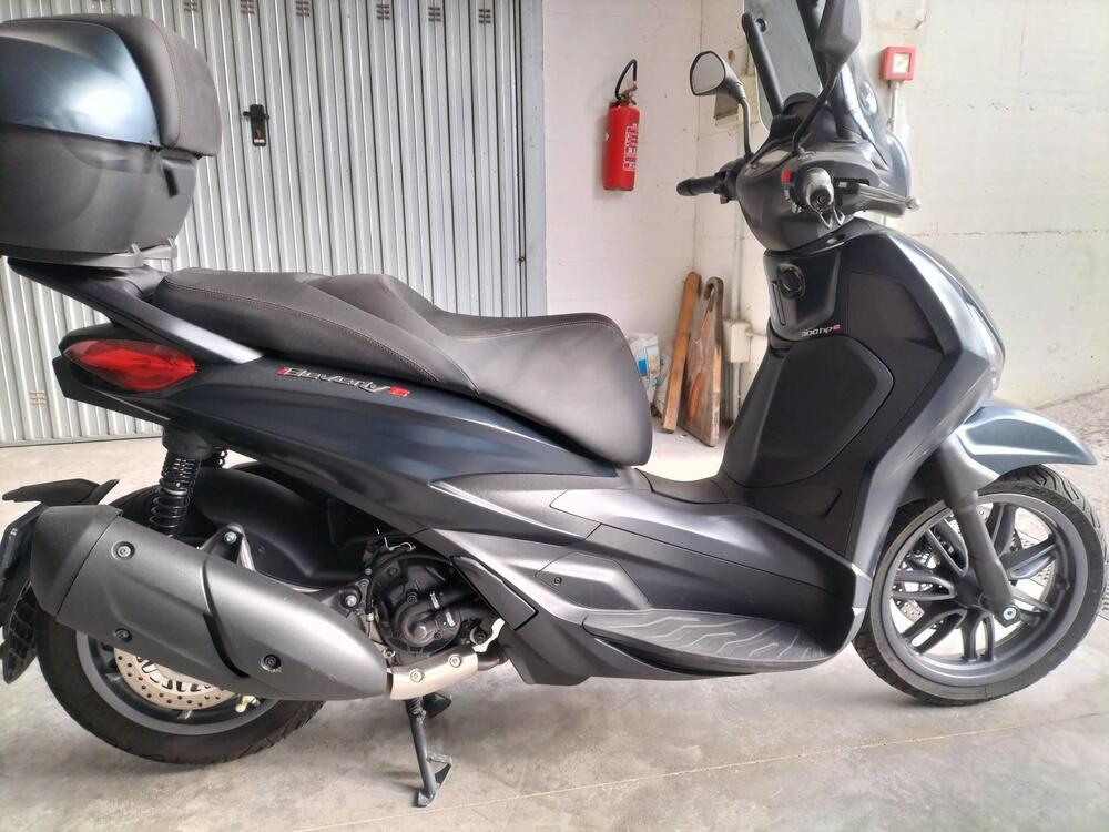 Piaggio Beverly 300 S ABS-ASR (2021 - 24)