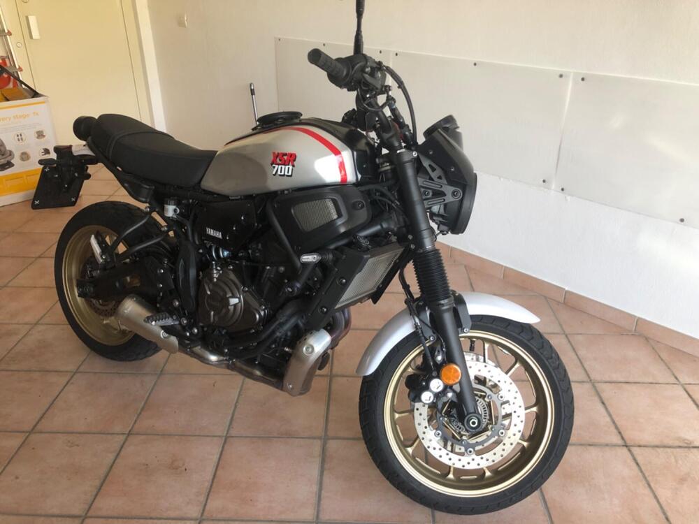 Yamaha XSR 700 XTribute (2022 - 24) (2)