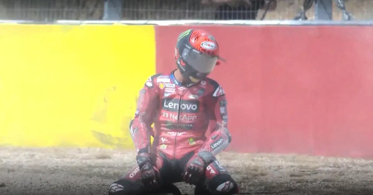 MotoGP 2024. GP di Aragon. Pecco Bagnaia sull'incidente: "Mi ha visto, ho sbagliato a non considerare che era Alex Marquez: ha cercato il contatto"
