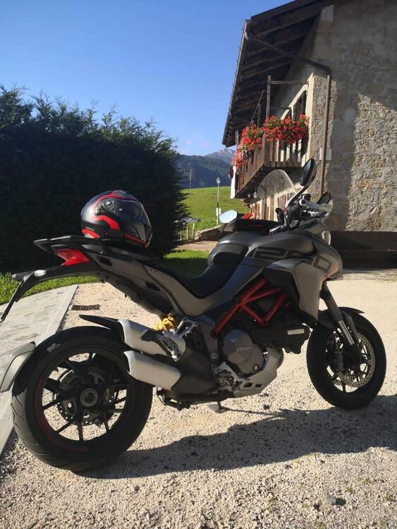 Ducati Multistrada 1260 S Grand Tour (2020)