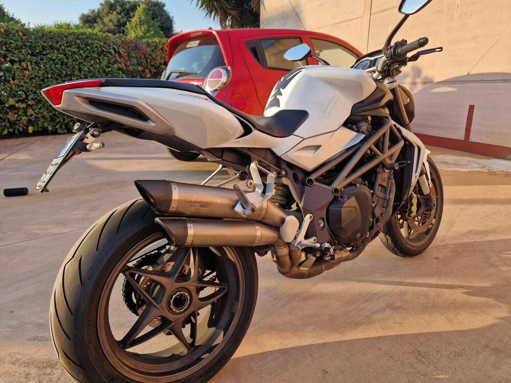 MV Agusta Brutale 990 R (2009 - 12) (5)