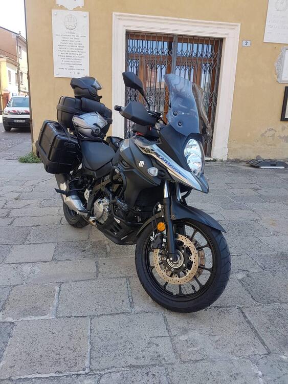 Suzuki V-Strom 650 (2021 - 24) (2)