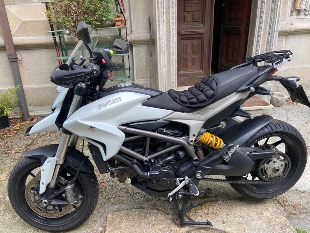 Ducati Hyperstrada 821 (2013 - 15) (3)