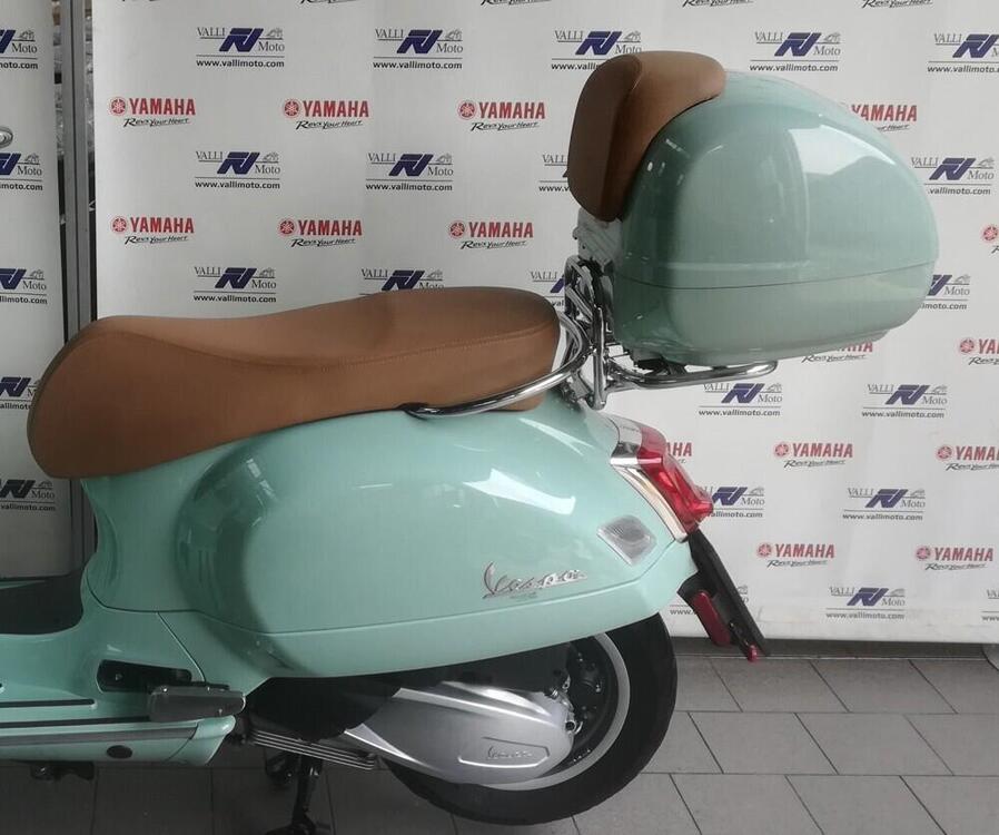 Vespa GTS 300 Hpe (2021 - 22) (5)