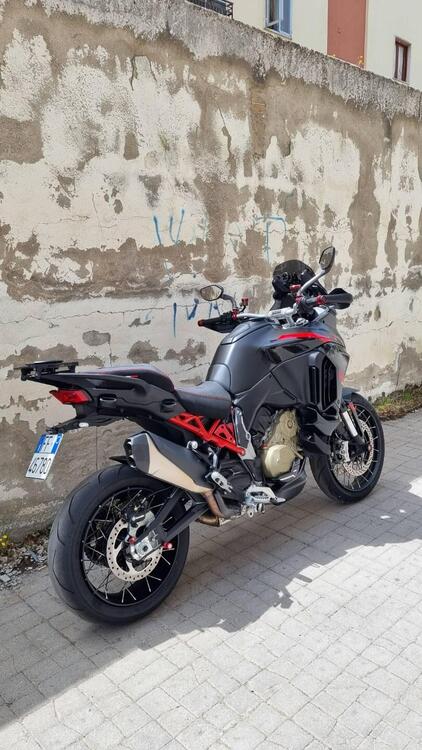 Ducati Multistrada V4 S (2021 - 24) (2)