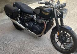 Triumph Street Twin 900 (2021 - 22) usata