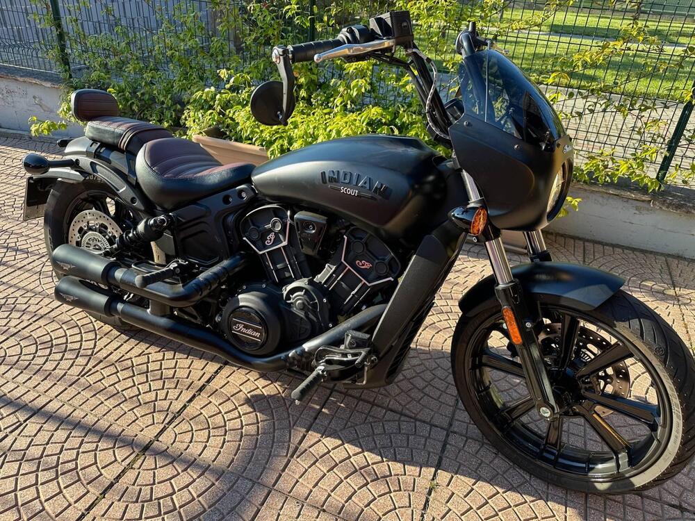 Indian Scout Rogue (2022 - 24) (2)