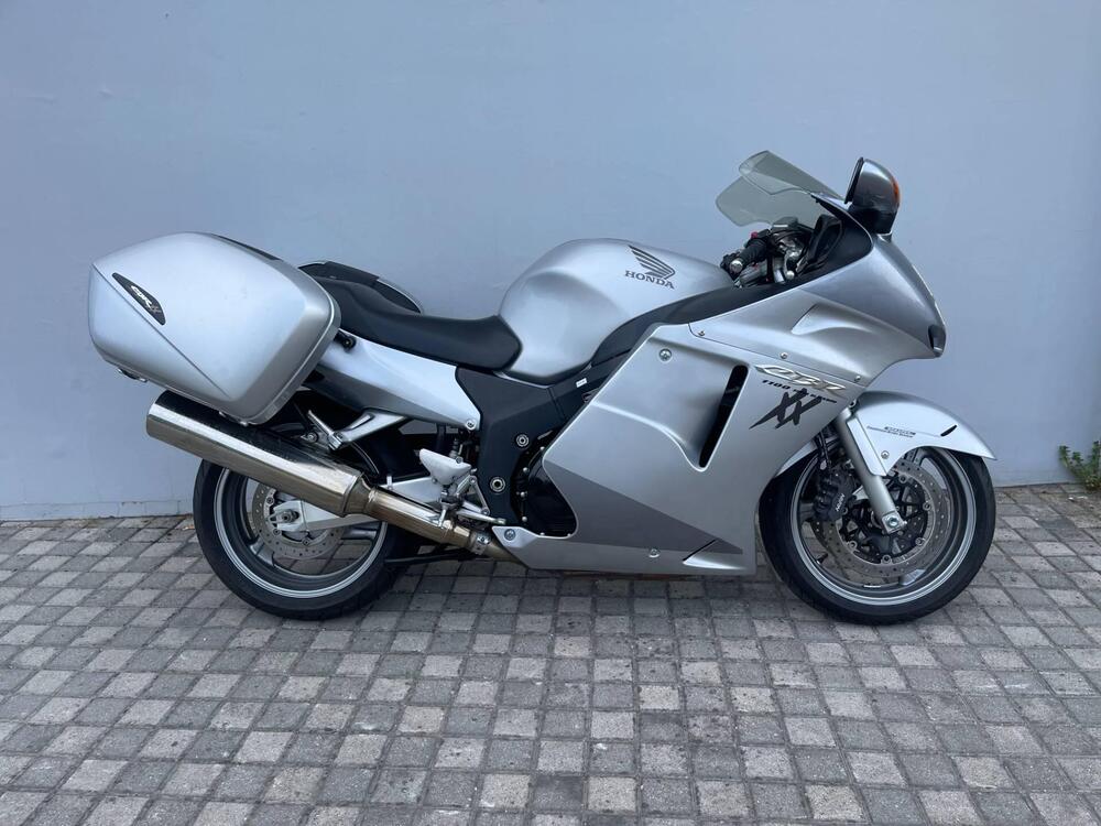 Honda CBR 1100 XX  (2001 - 06)