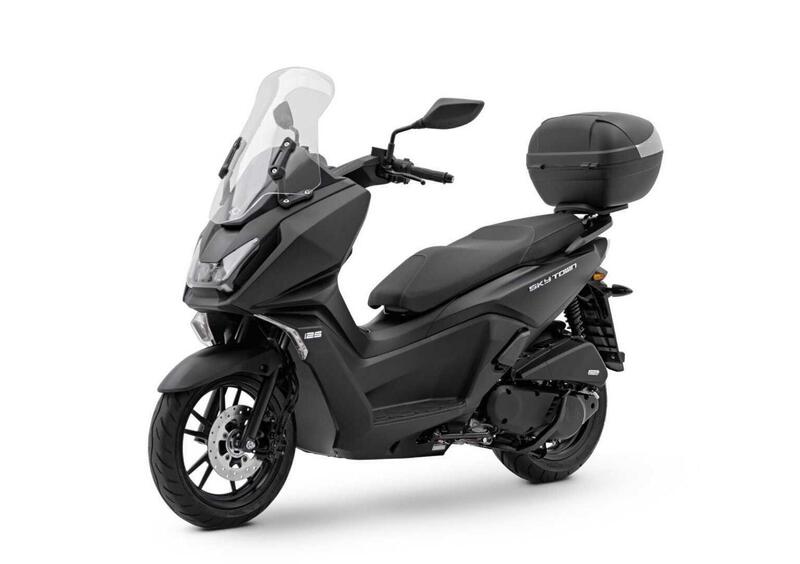 Kymco Skytown 125 Skytown 125i (2024) (6)