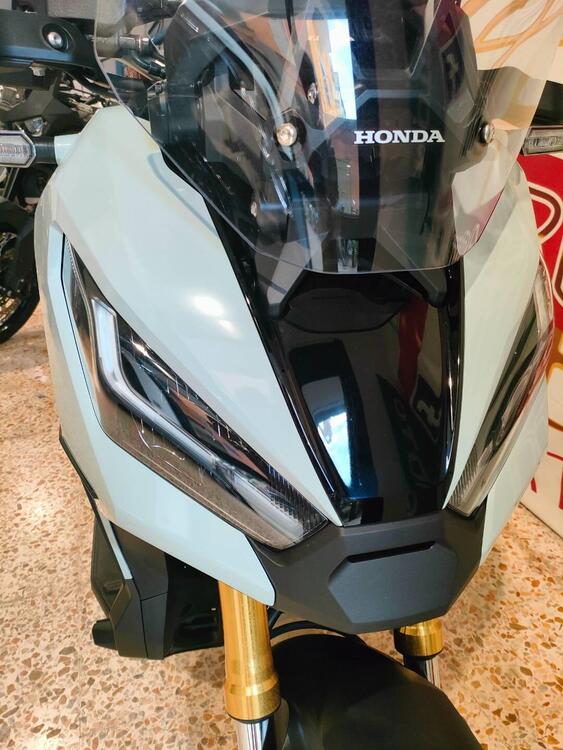 Honda X-ADV 750 DCT (2021 - 24) (4)