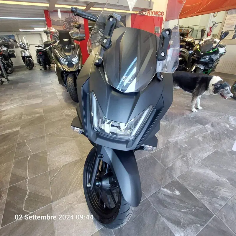 Kymco Skytown 125i (2024 - 26) (4)