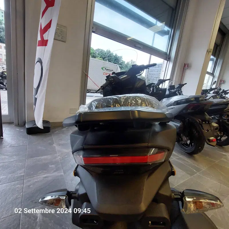 Kymco Skytown 125i (2024 - 26) (6)