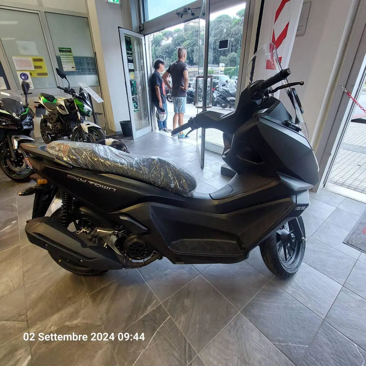 Kymco Skytown 125i (2024 - 26) (3)