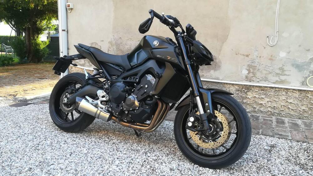 Yamaha MT-09 (2017 - 20) (4)