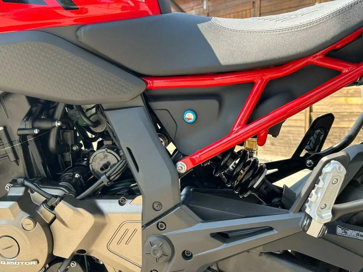 QJ Motor SRT 550SX, in arrivo la nuova adventure secondo QJ (10)