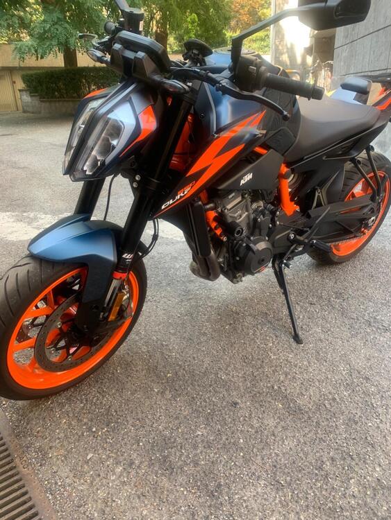 KTM 890 Duke R (2022 - 23) (3)