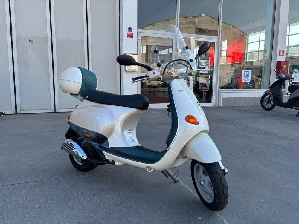 Vespa 50 ET4 (2002 - 06)