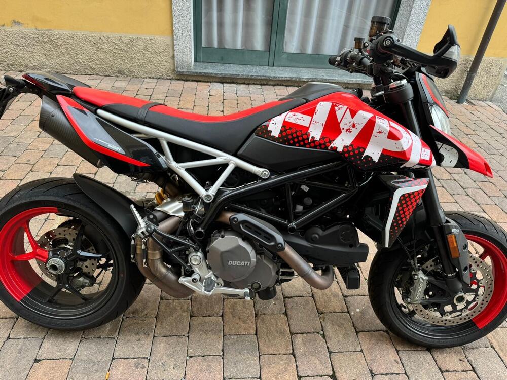 Ducati Hypermotard 950 RVE (2020) (4)