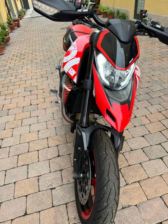 Ducati Hypermotard 950 RVE (2020) (5)