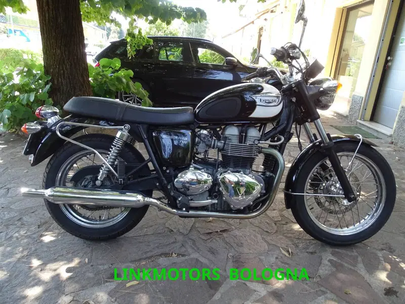 Triumph Bonneville T100 (2001 - 07)