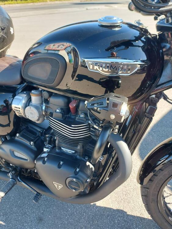 Triumph Bonneville T120 (2016 - 20)