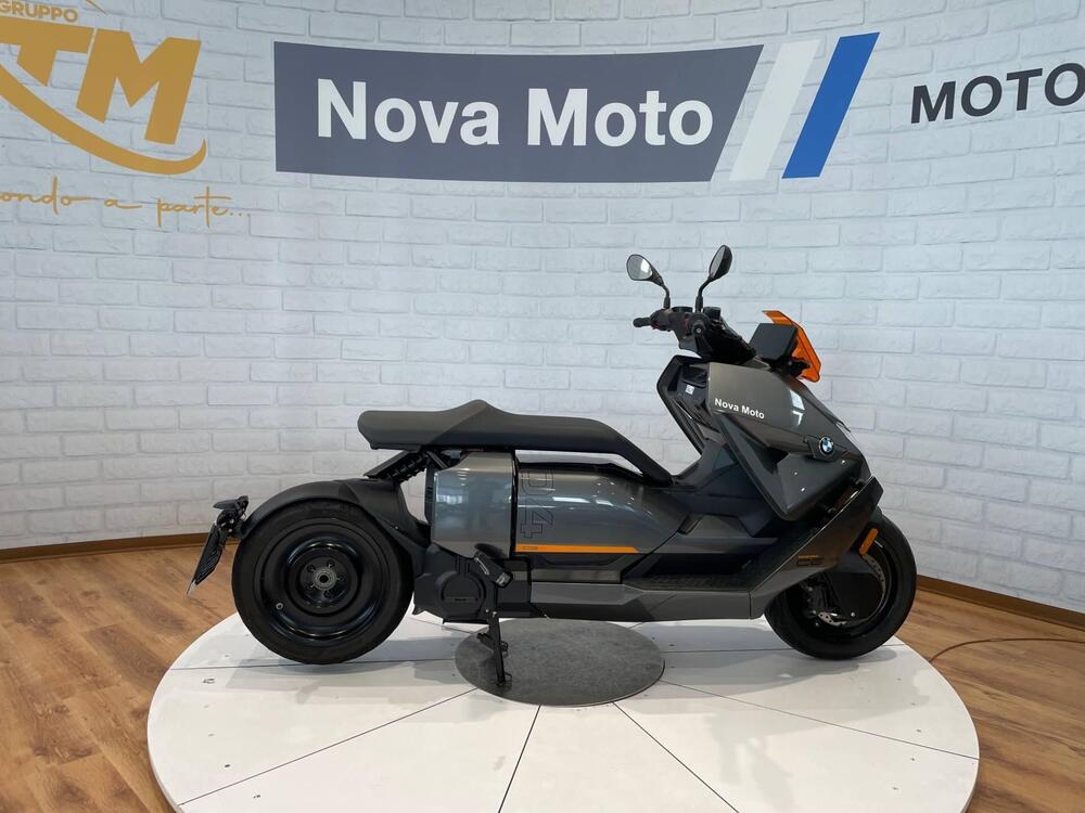 Bmw CE 04 (2021 - 25) (3)