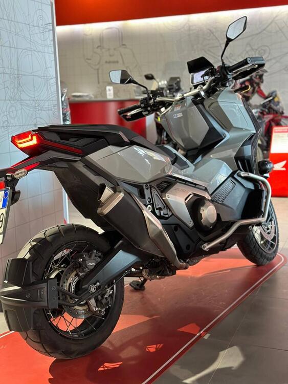 Honda X-ADV 750 DCT (2021 - 24) (5)