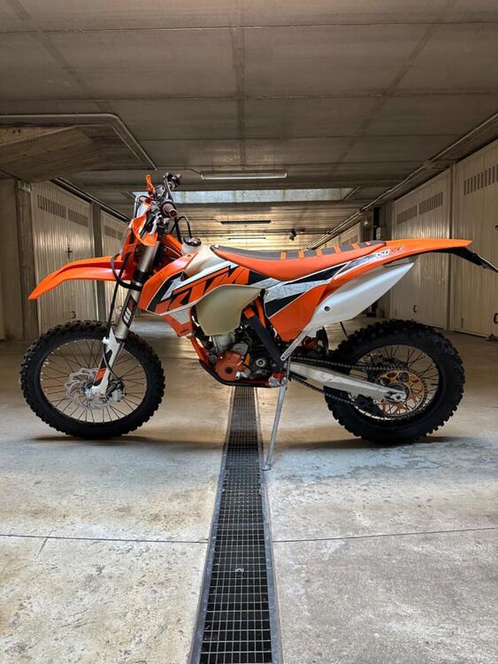 KTM EXC 350 F (2016) (2)