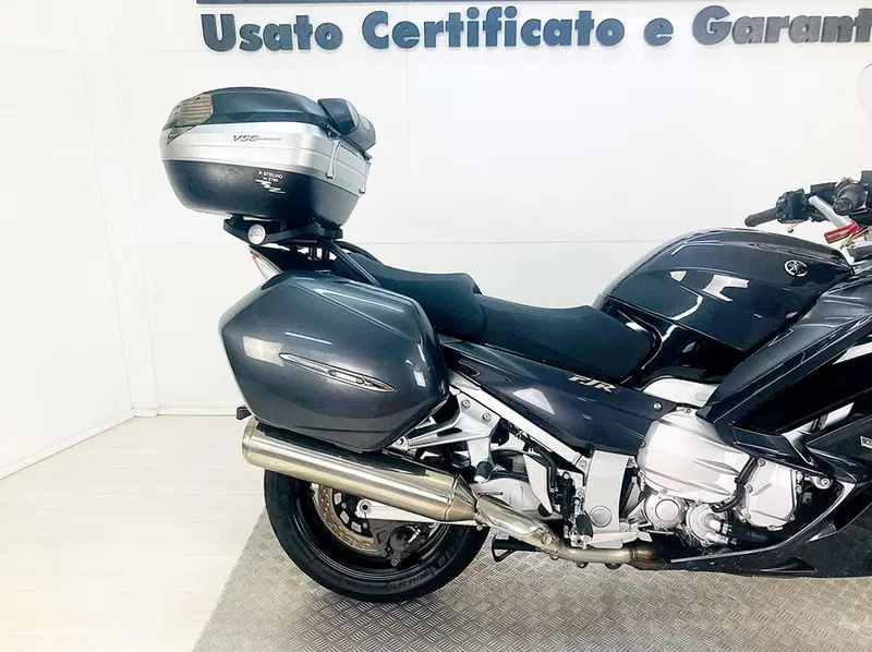 Yamaha FJR 1300 A (2016 - 20) (6)