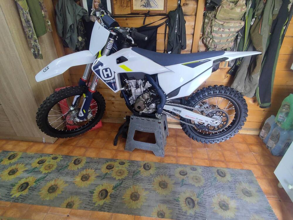 Husqvarna FC 250 (2022)