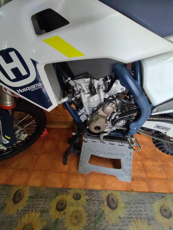 Husqvarna FC 250 (2022) (4)