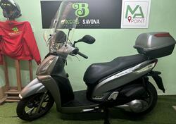 Kymco People 300i GT (2010 - 17) usata