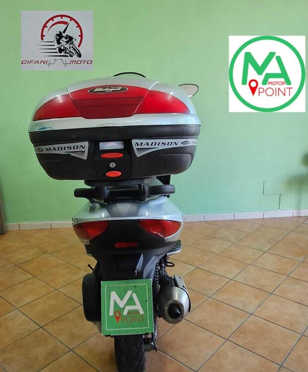 Malaguti Madison 200 S 4T (5)